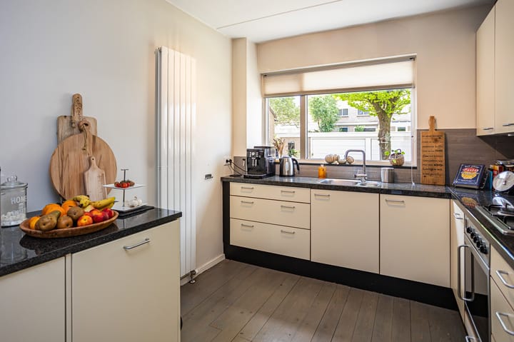 Foto 12 van Hobbemaweg 29