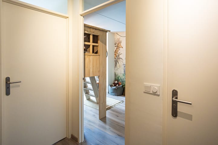 Foto 23 van Hobbemaweg 29