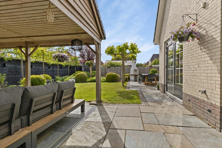 Photo 21 of Zilverschoon 13