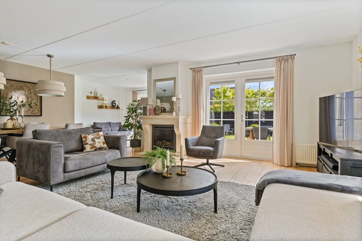 Photo 36 of Zilverschoon 13