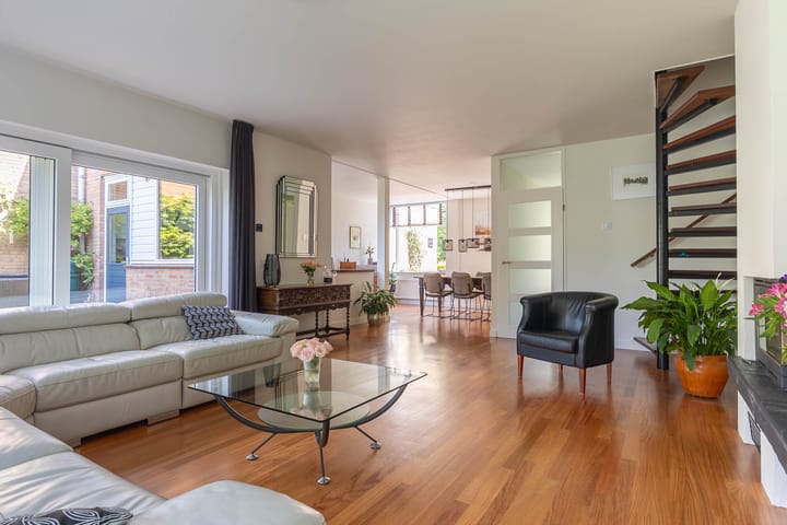 Foto 5 van A.G.M. van der Hoevenstraat 85