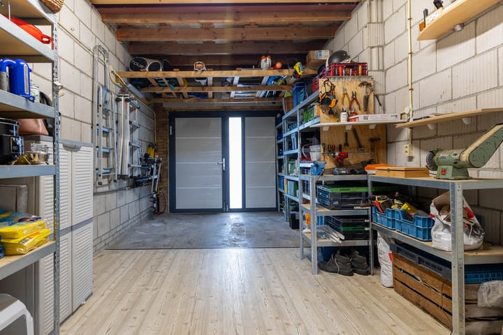 Foto 13 van A.G.M. van der Hoevenstraat 85