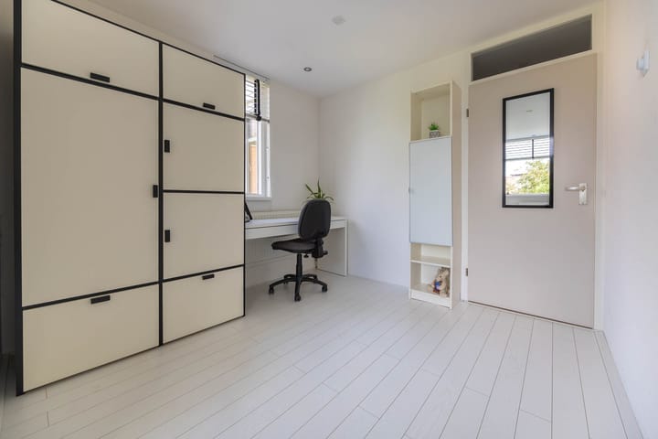 Foto 22 van A.G.M. van der Hoevenstraat 85