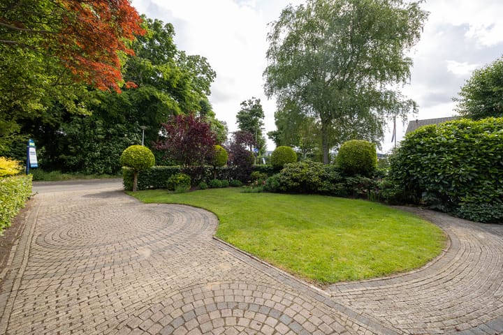 Foto 40 van A.G.M. van der Hoevenstraat 85