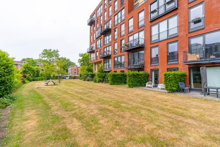 Foto 29 van Ina Boudier-Bakkerlaan 16-J