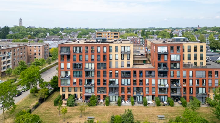 Foto 44 van Ina Boudier-Bakkerlaan 16-J