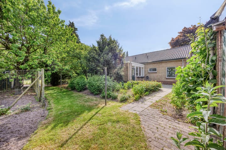 Foto 35 van Zutphen-Emmerikseweg 12