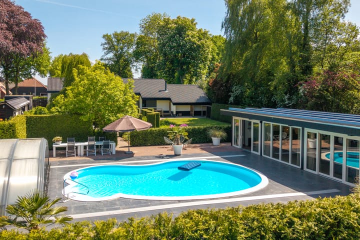 Foto 1 van Hoofdweg 15