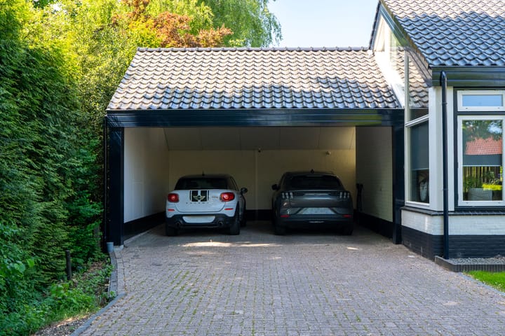 Foto 8 van Hoofdweg 15