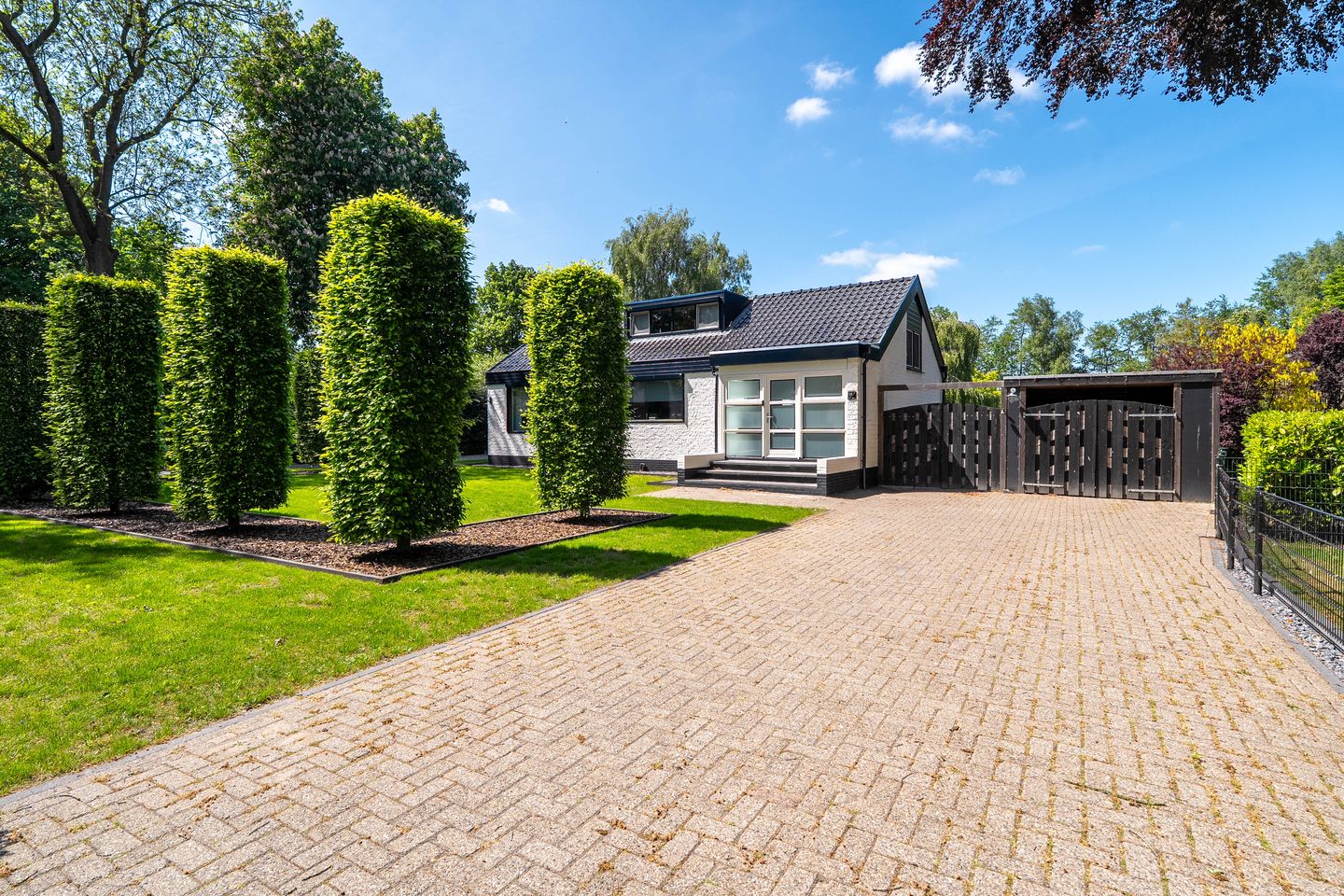 Foto 10 van Hoofdweg 15