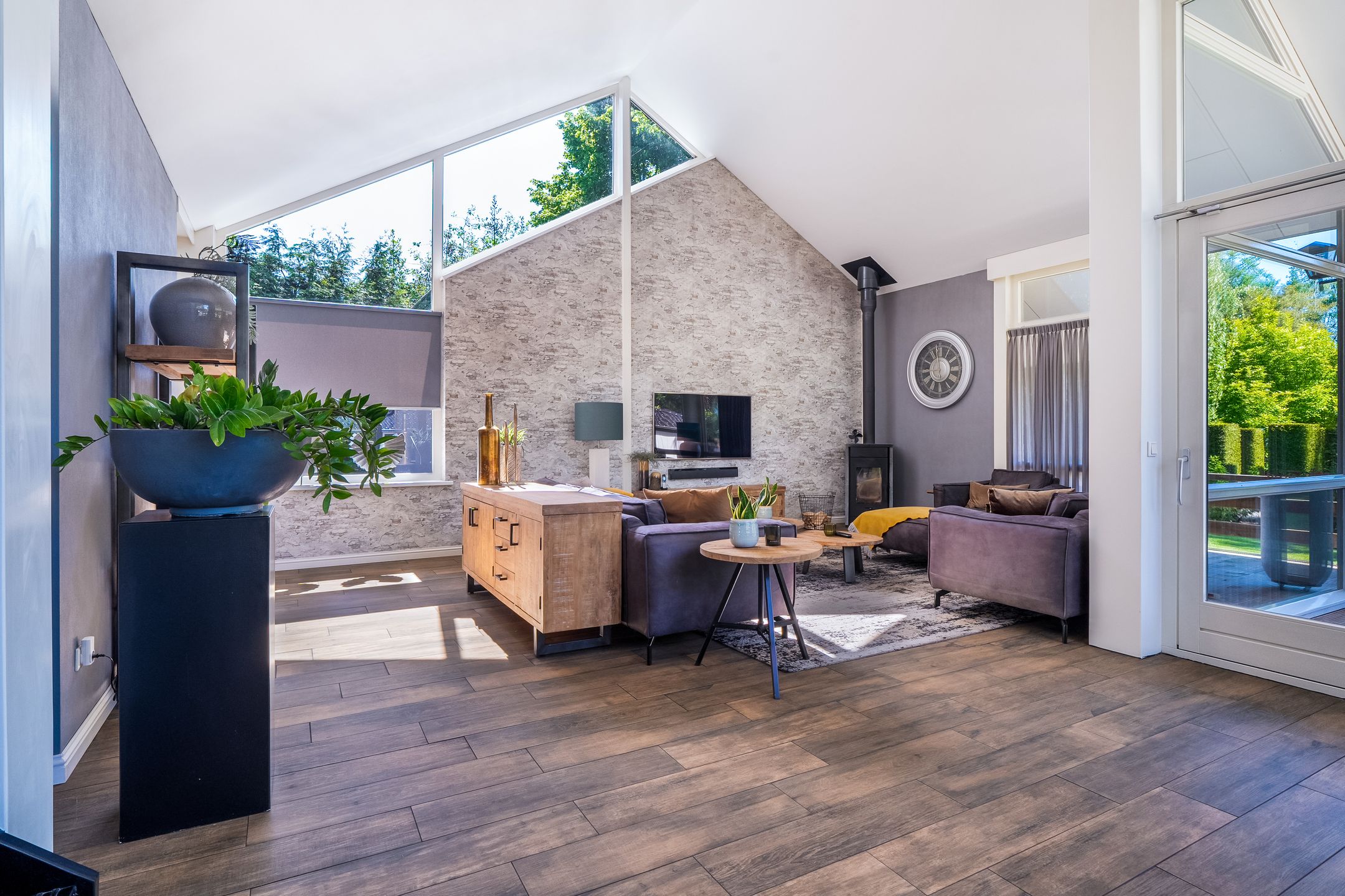 Foto 15 van Hoofdweg 15