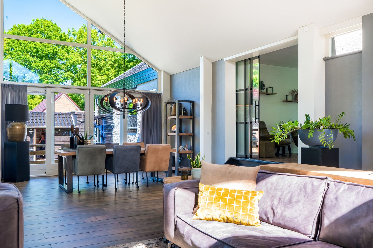 Foto 19 van Hoofdweg 15