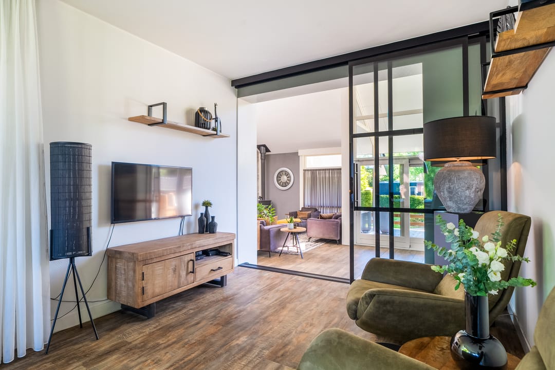 Foto 23 van Hoofdweg 15