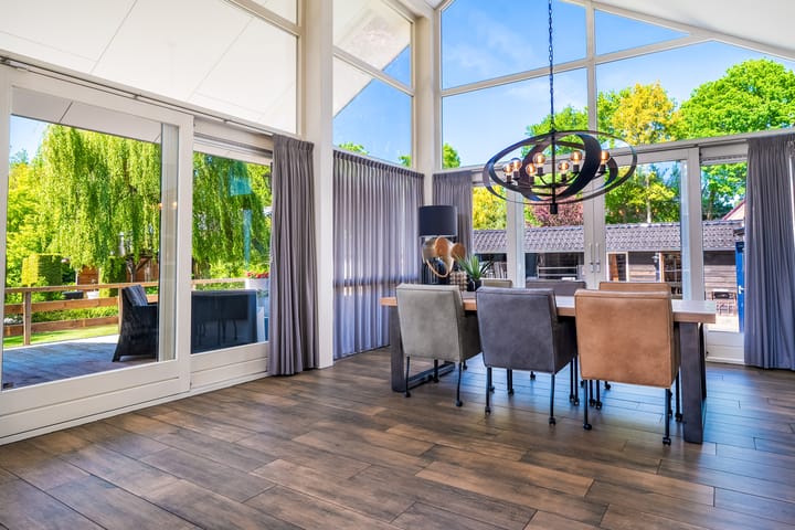 Foto 20 van Hoofdweg 15