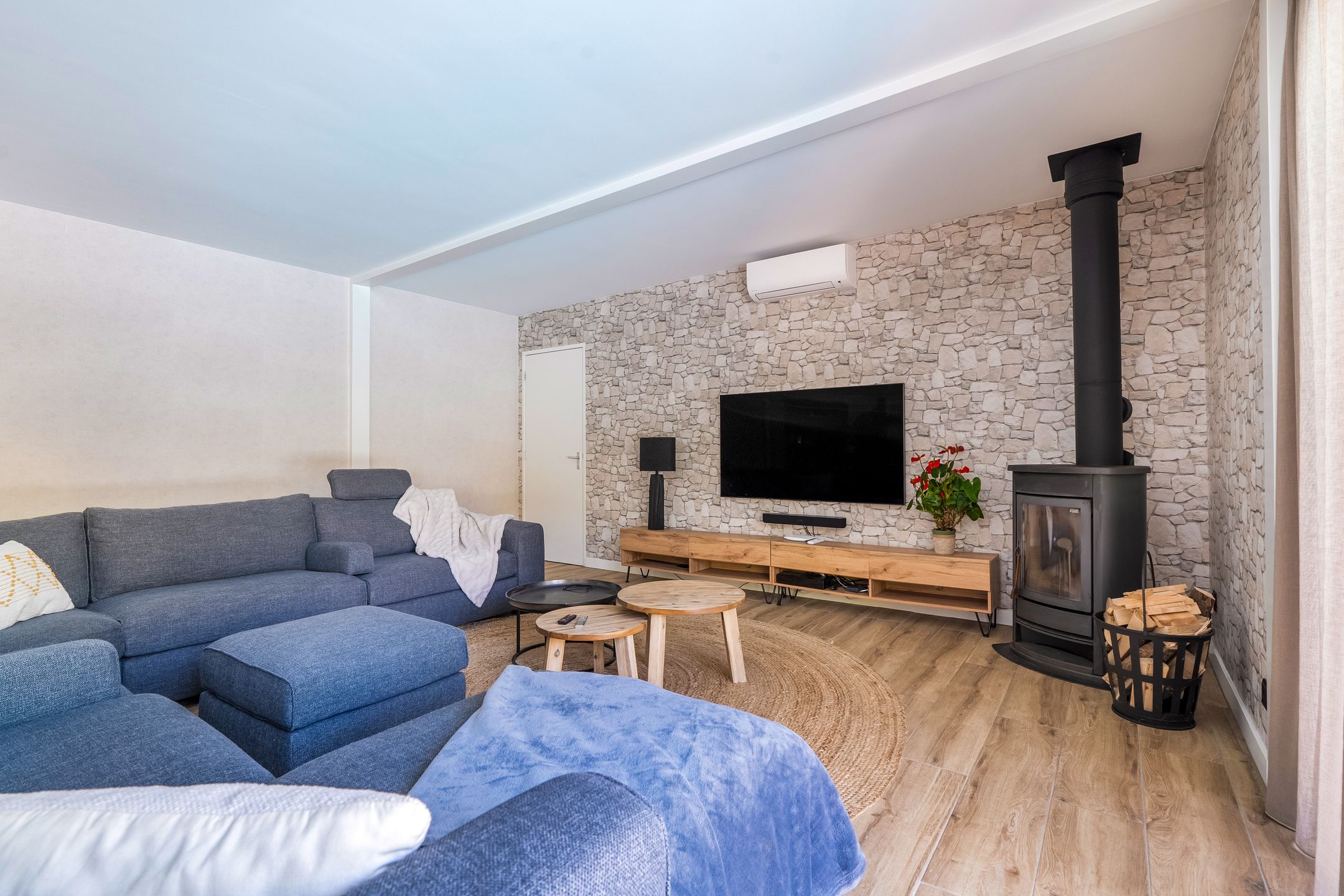 Foto 63 van Hoofdweg 15