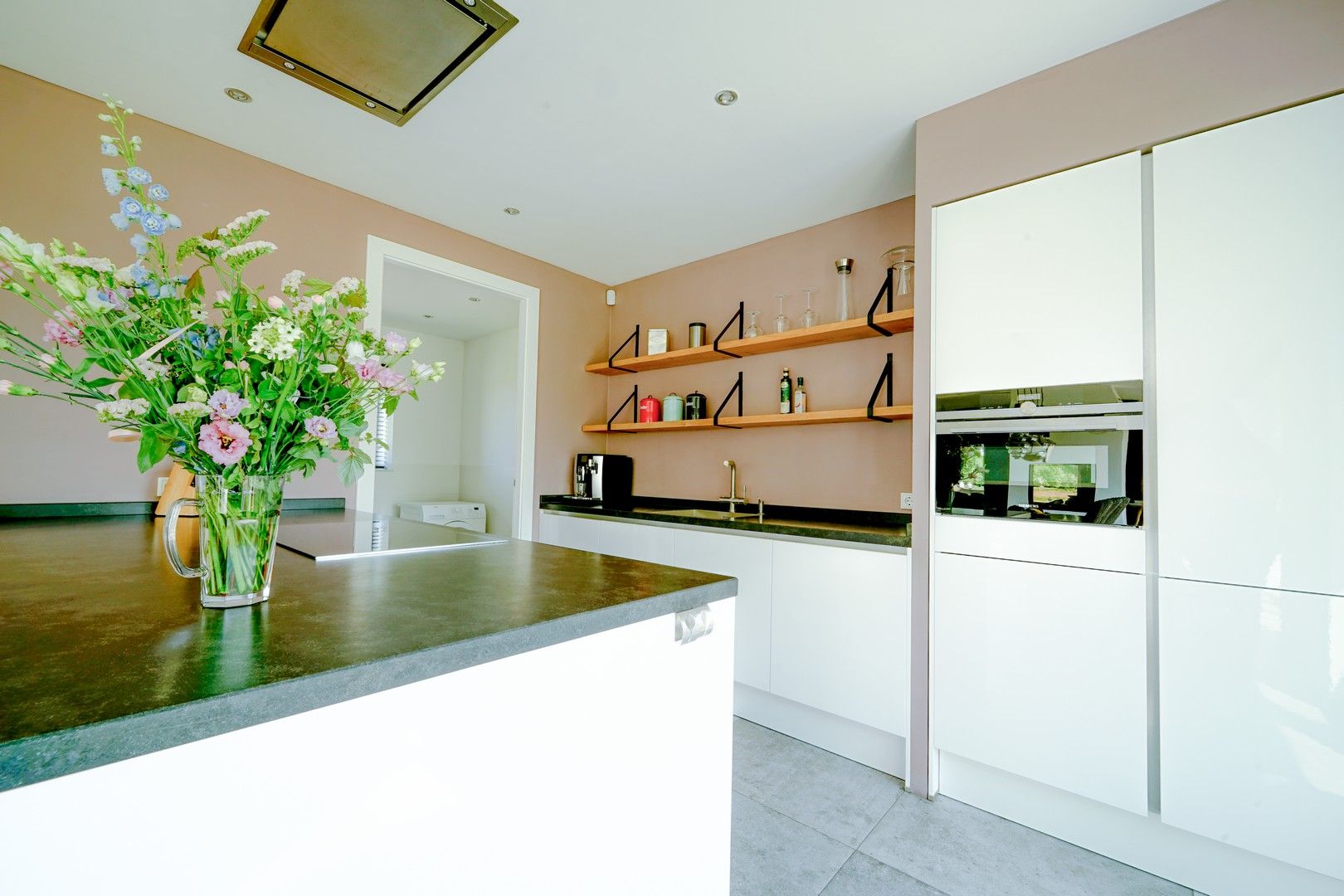 Photo 18 of Bredasebaan 24