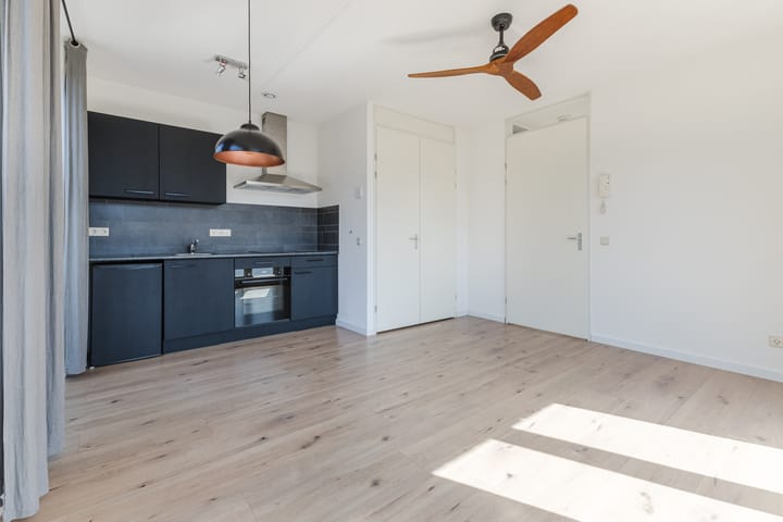 Photo 4 of Blaarthemseweg 85-G