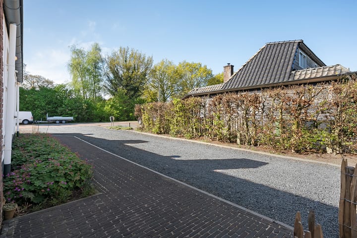 Foto 5 van Rheezerend 142