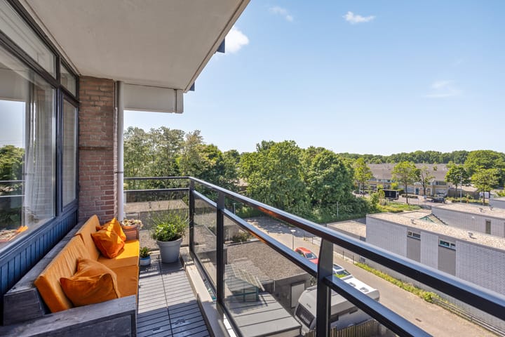 Foto 23 van Nederlandplein 18