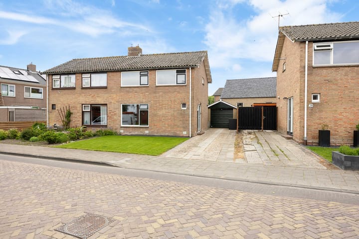 Photo 1 of Oudeweg 30