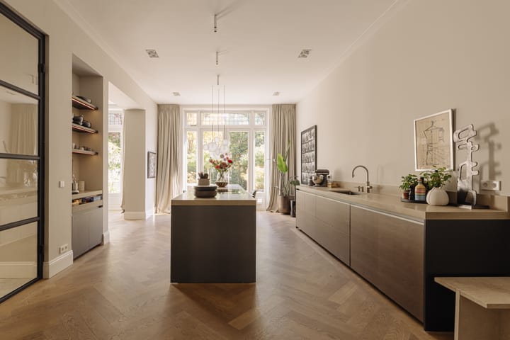 Foto 3 van De Lairessestraat 77