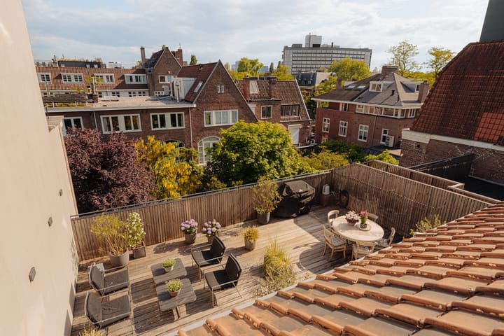 Foto 4 van De Lairessestraat 77