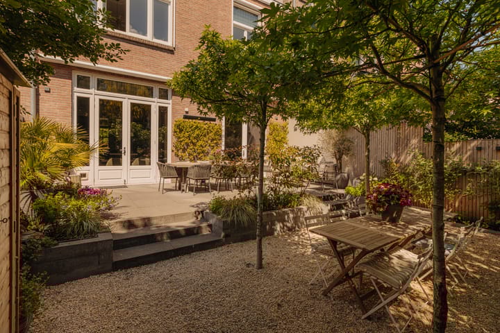 Foto 14 van De Lairessestraat 77