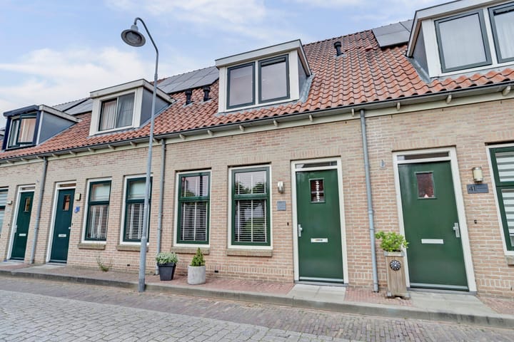 Foto 32 van Zuidwellestraat 39