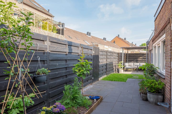 Foto 18 van Trompstraat 192