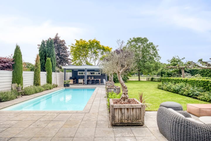 Photo 2 of Westerstraat 49-B