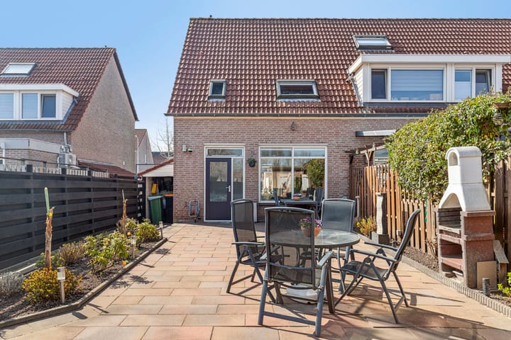 Foto 10 van de Akker 88