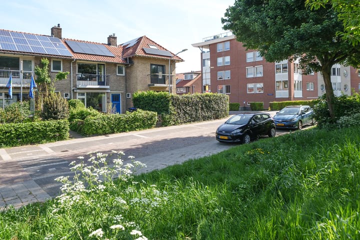 Foto 40 van Johan Wagenaarstraat 34