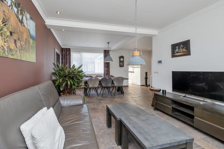 Foto 10 van Sperwerstraat 5