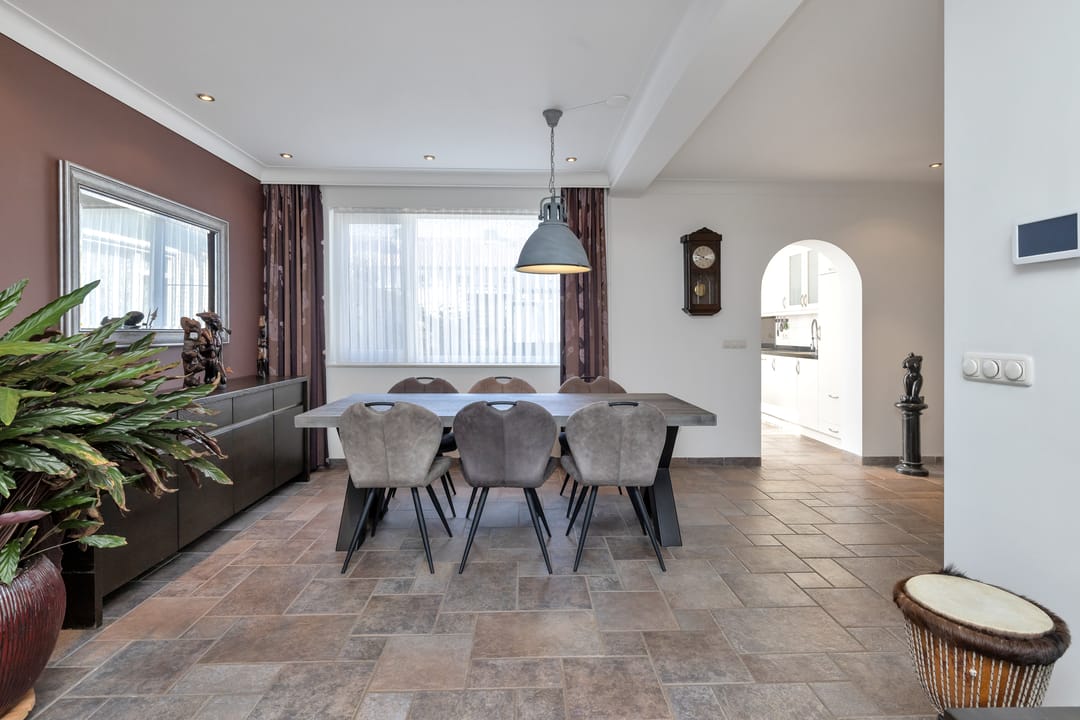 Photo 11 of Sperwerstraat 5