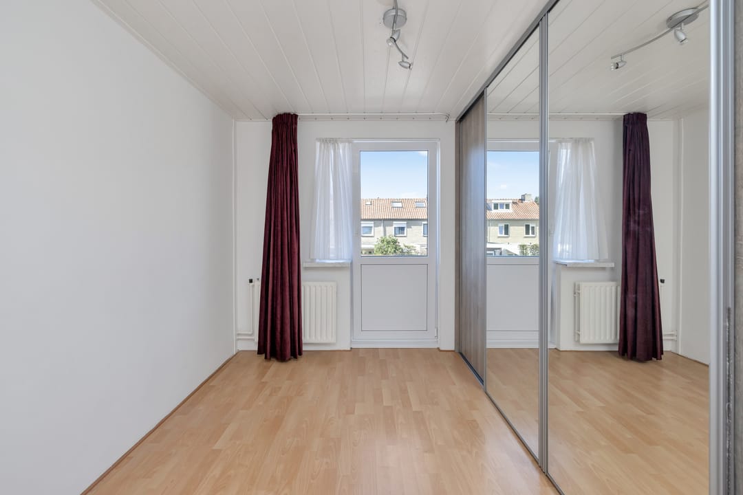 Photo 23 of Sperwerstraat 5