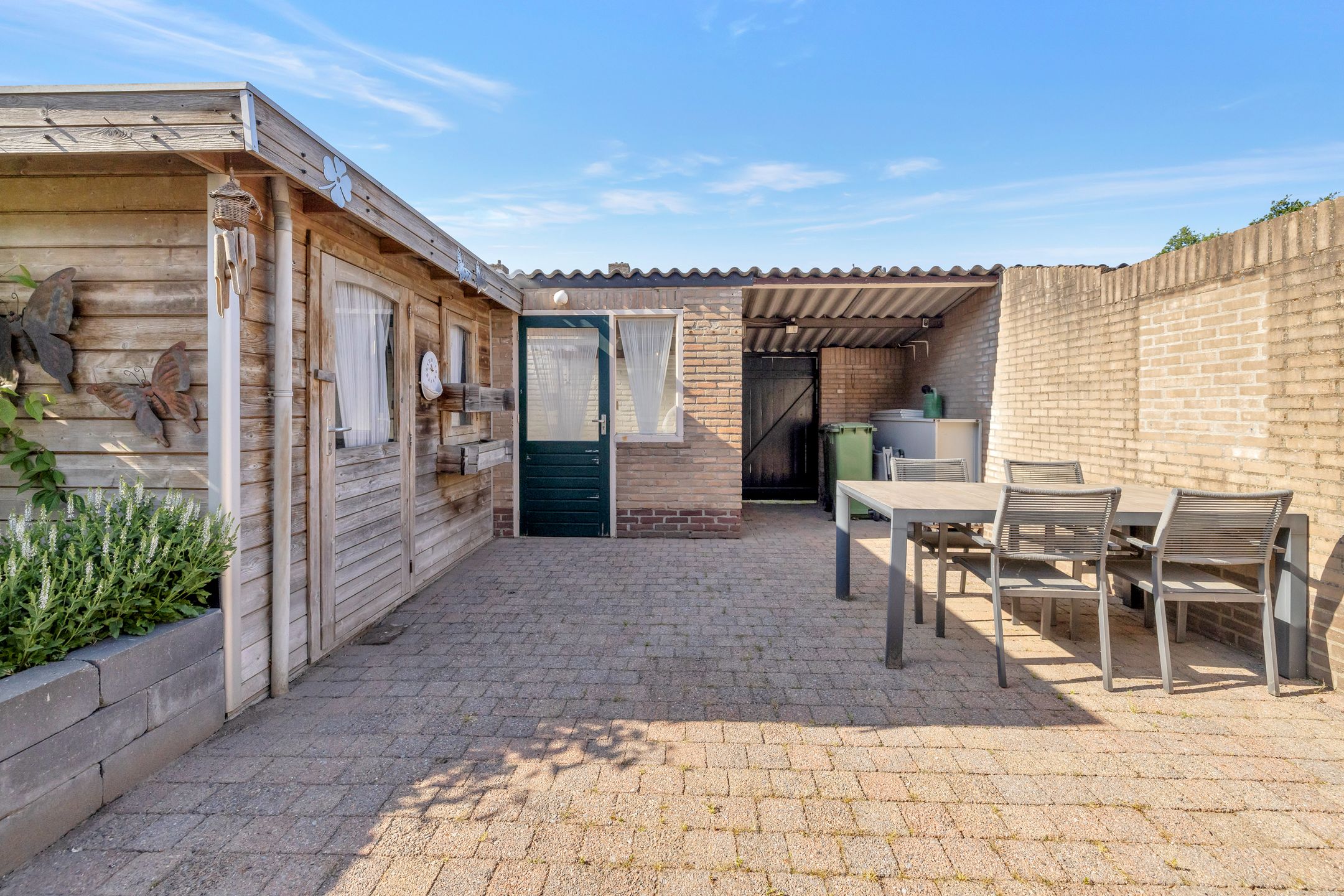 Photo 36 of Sperwerstraat 5