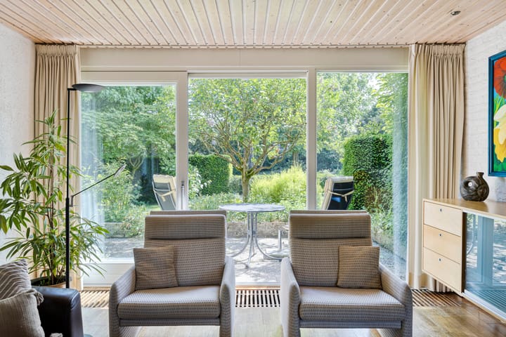 Foto 14 van Mercury 10