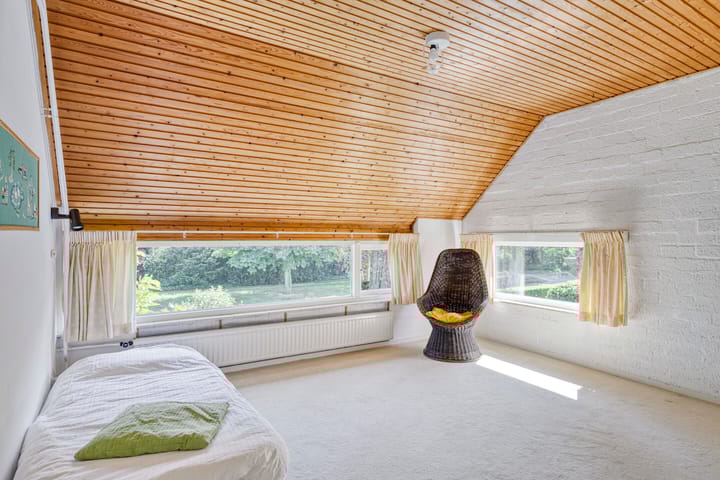 Foto 33 van Mercury 10