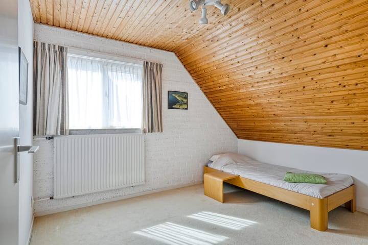 Foto 32 van Mercury 10