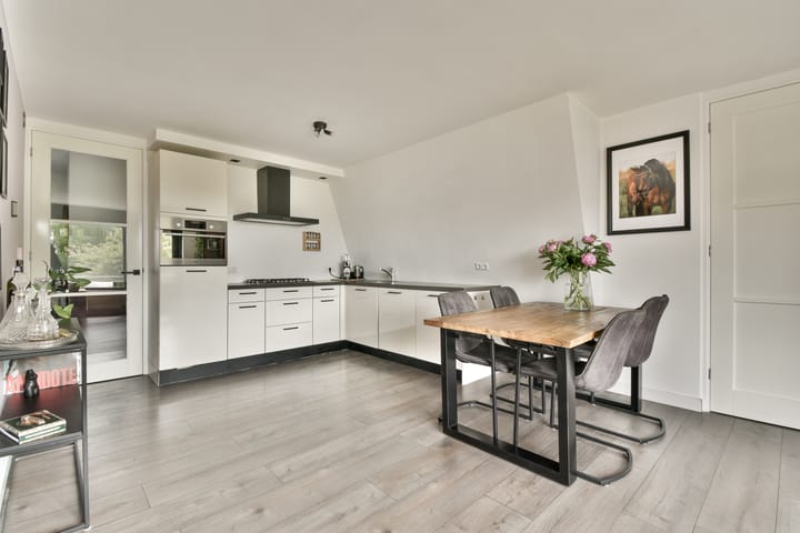 Foto 8 van Julianalaan 53