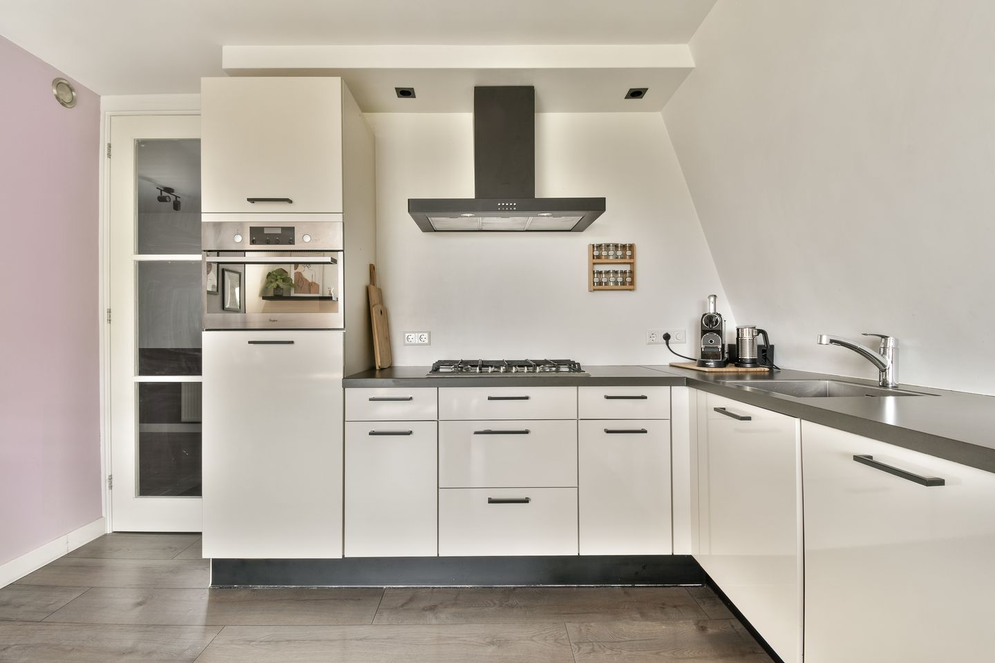 Foto 10 van Julianalaan 53