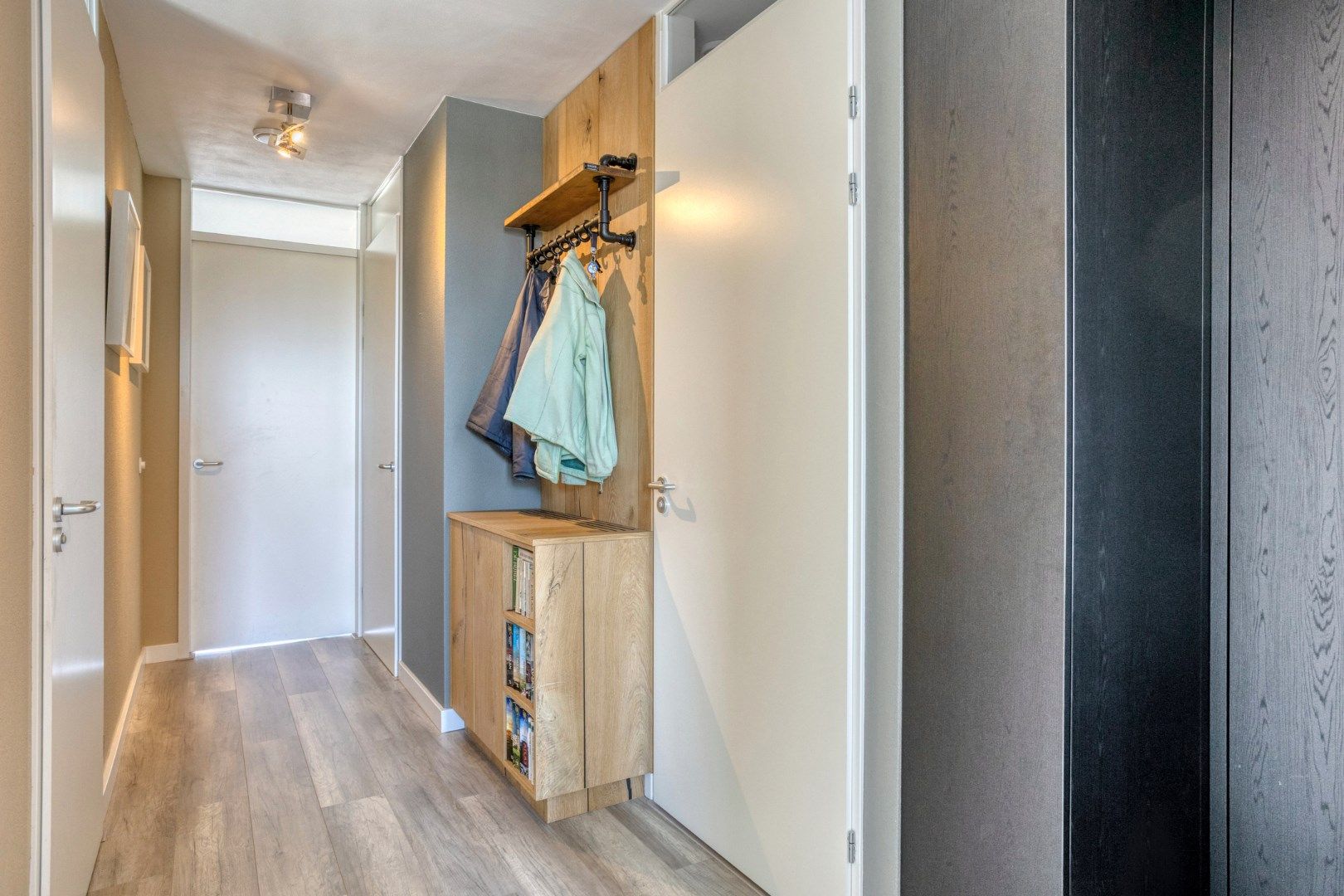 Foto 12 van Burgemeester Wijnenstraat 6