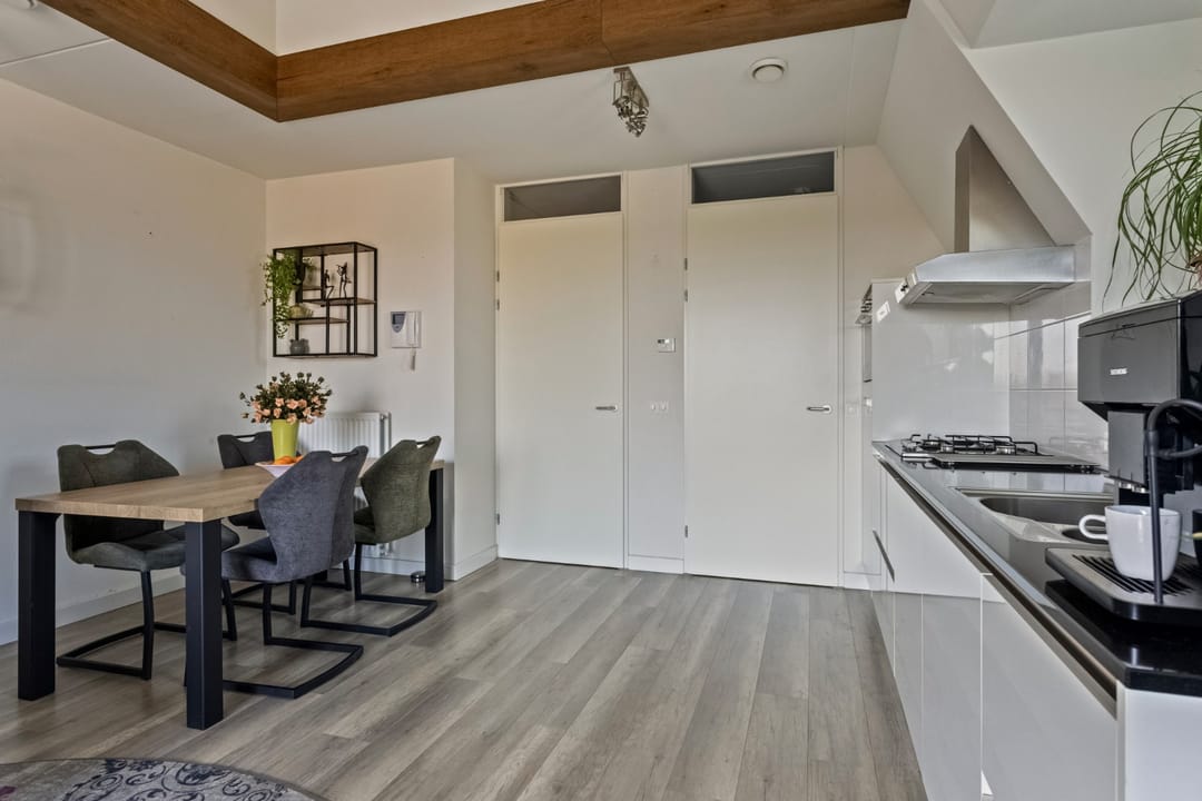 Foto 17 van Burgemeester Wijnenstraat 6