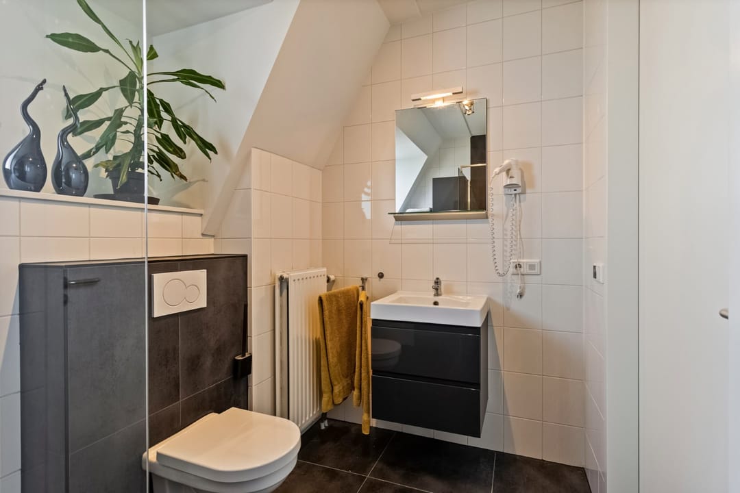 Foto 23 van Burgemeester Wijnenstraat 6