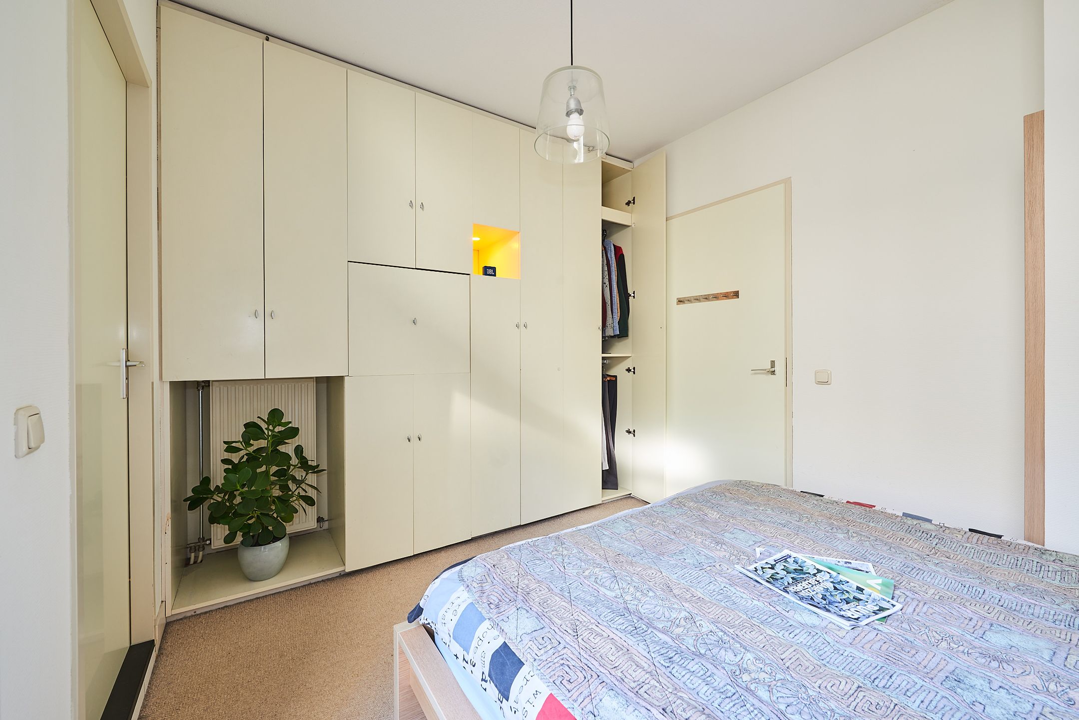 Foto 15 van Van Hogendorpstraat 143-1