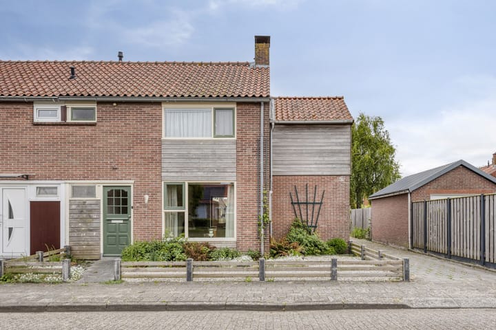 Foto 1 van Vroonstraat 12