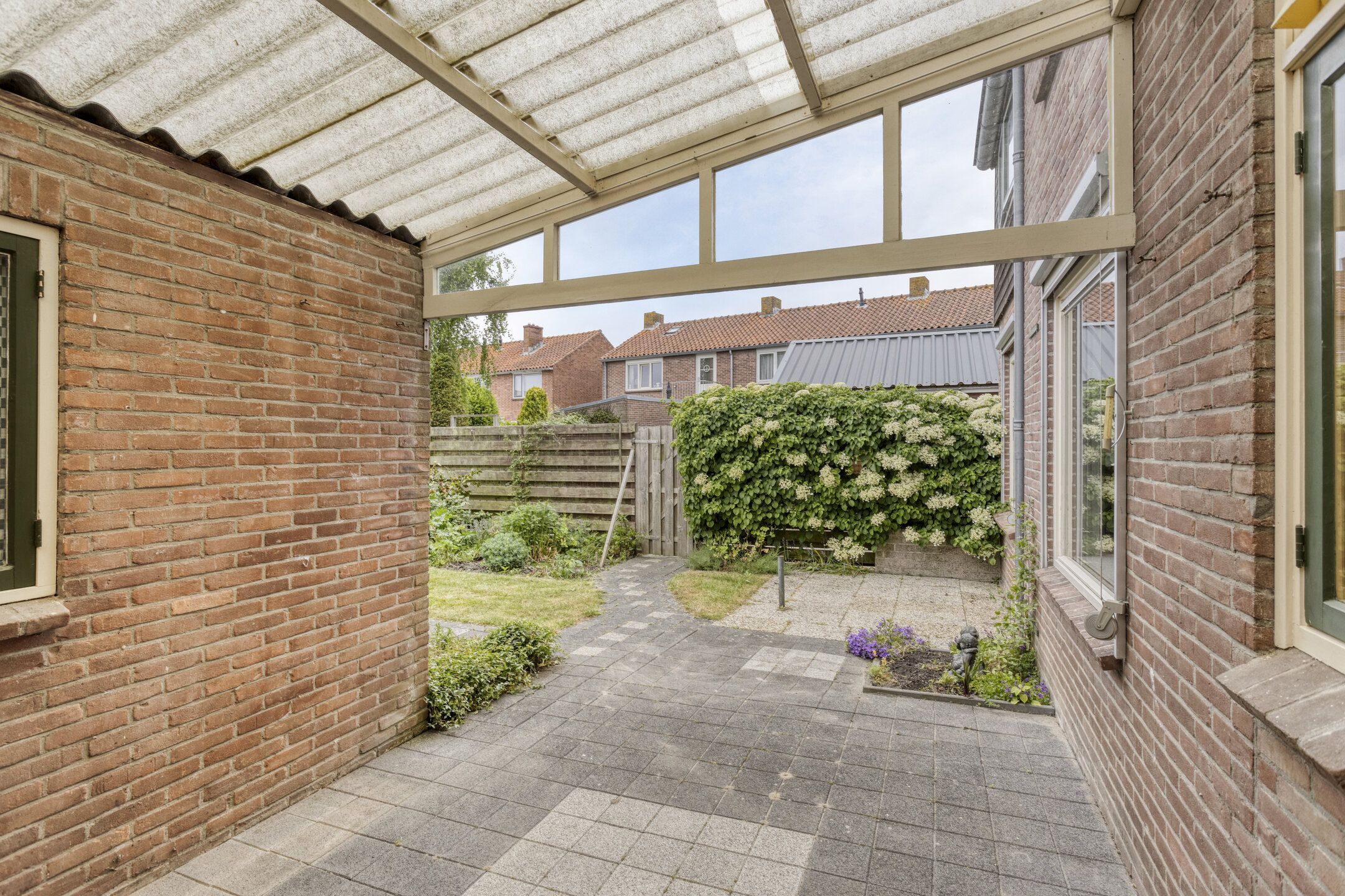 Foto 9 van Vroonstraat 12