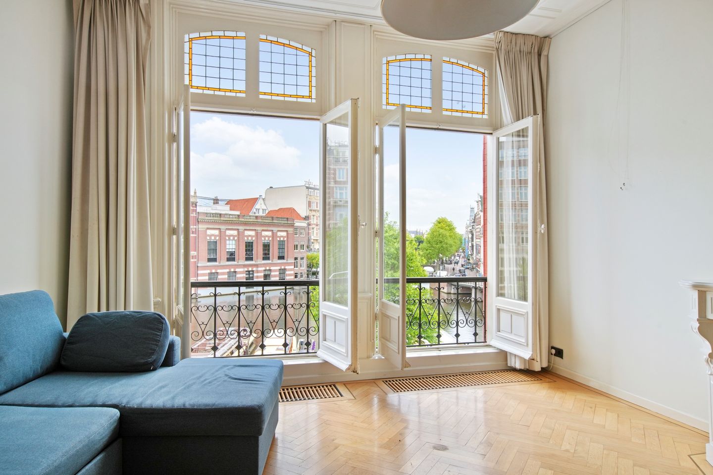 Photo 4 of Amstel 32-2