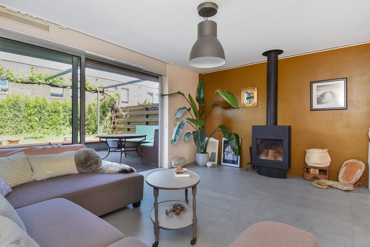 Photo 6 of Marga Klompéstraat 41