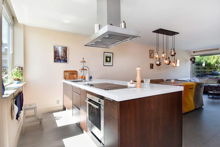 Photo 13 of Marga Klompéstraat 41